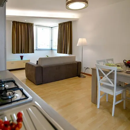 Laura Charme Apartment *
