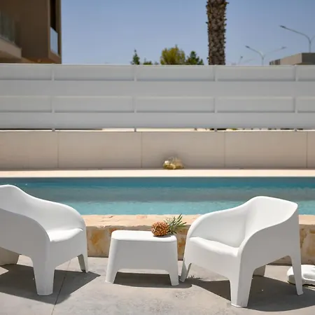 Διαμέρισμα Laura Charme *