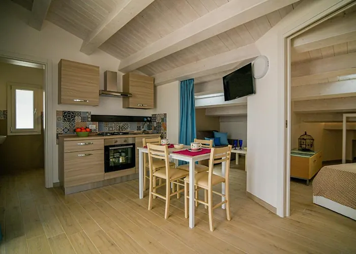 アパート Laura Charme