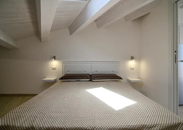 アパート Laura Charme