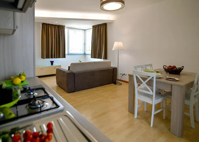 Laura Charme アパート *