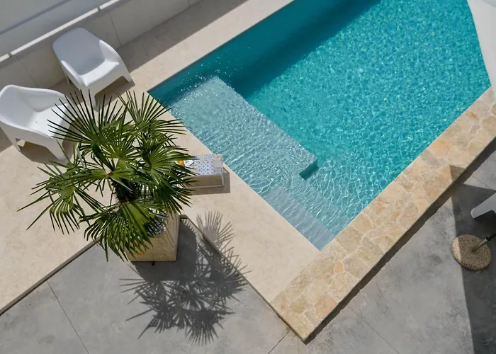 Laura Charme アパート