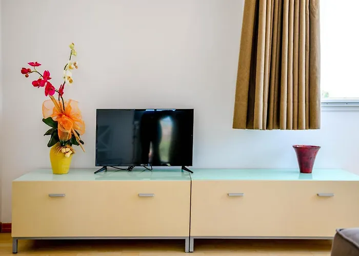 アパート Laura Charme